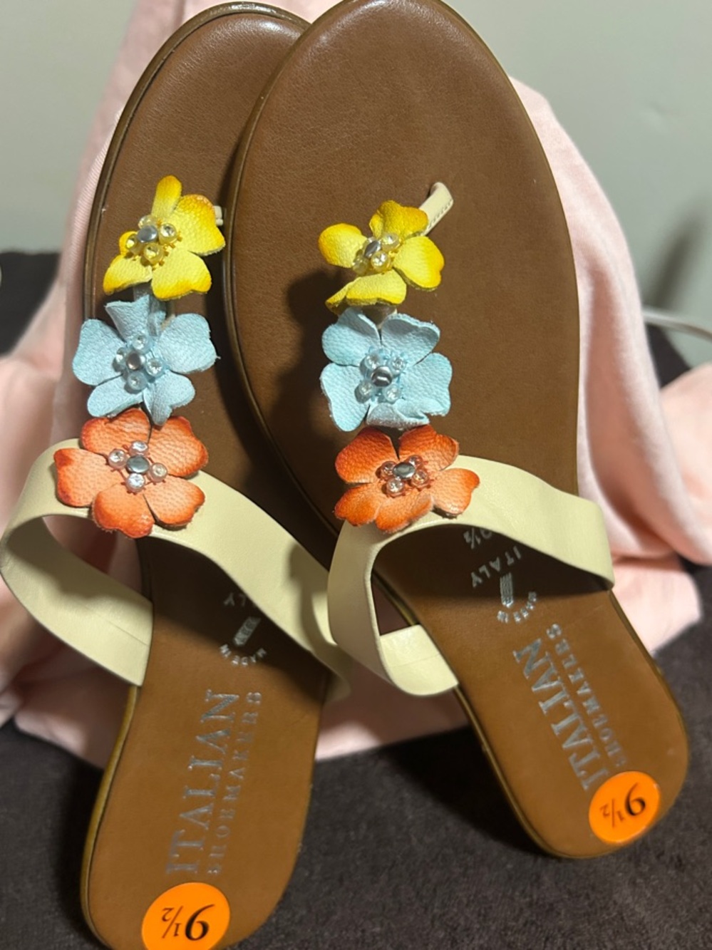 Italian Shoemakers Cream Strap Floral Toe-Post Sandals with Brown Footbed